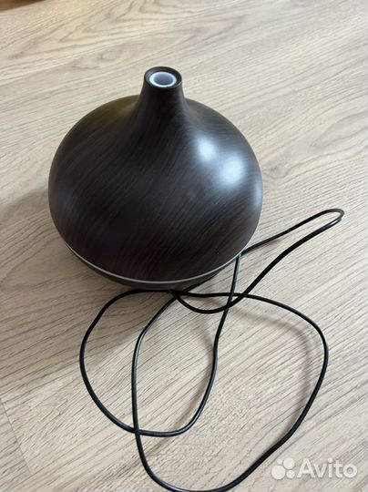 Аромадиффузор, увлажнитель воздуха