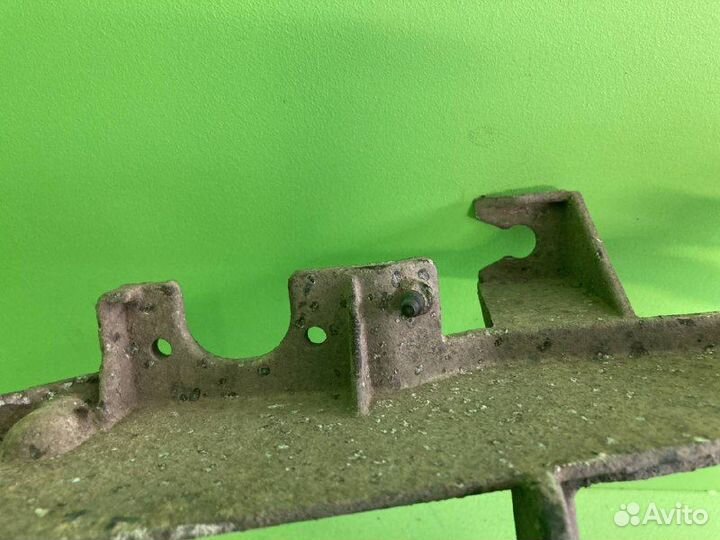 Кронштейн фары DAF XF105