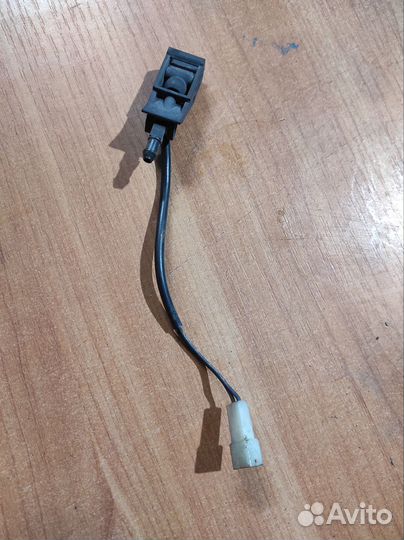 Форсунка омывателя vw Passat b5