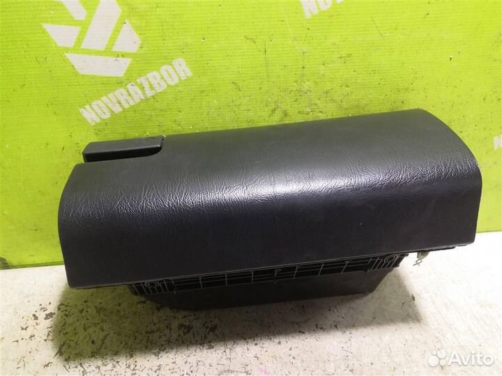 Бардачок Мерседес Бенз 210 Е-класс