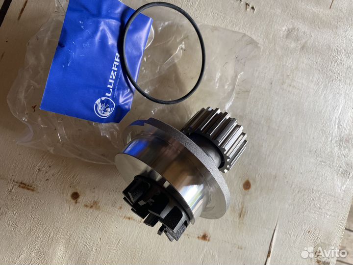 Помпа на chevrolet cruze