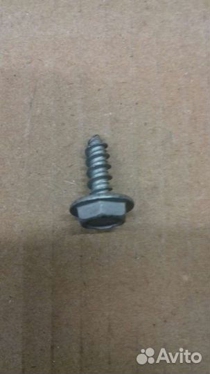 Саморез Nissan 01456S608E