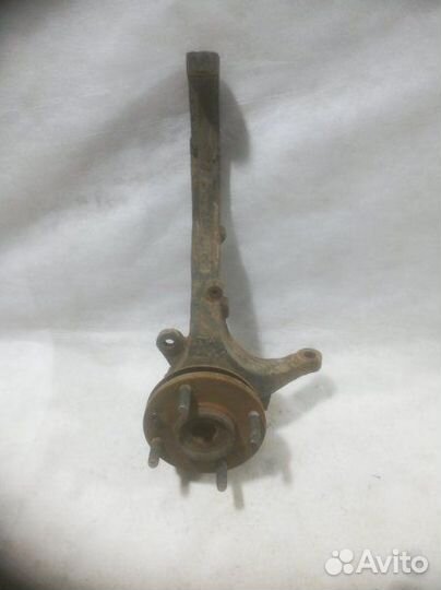 Кулак поворотный передний левый Hyundai Sonata 4