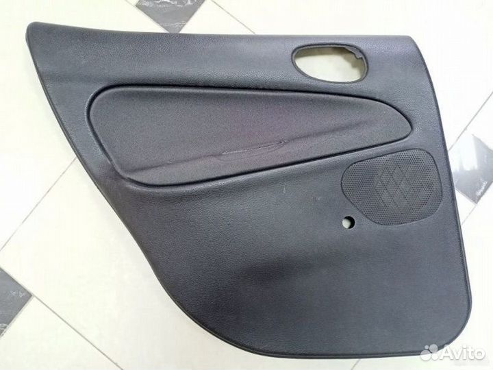 Обшивки дверей Peugeot 206 седан KFW10ctzkpsa 2008