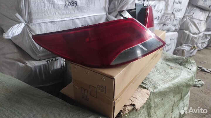 Задние фонари на hyundai solaris 1