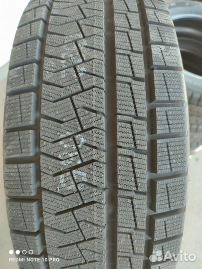 Pirelli Formula Ice FR 185/60 R15 88T