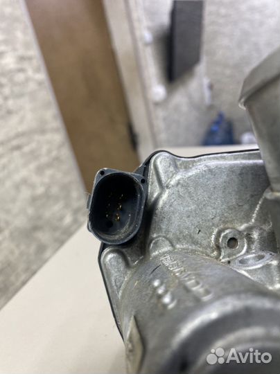 Дросельная заслонка Ауди А6 С6 А4 А5