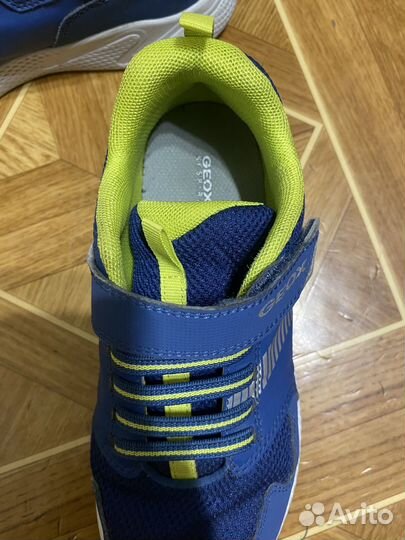 Новые Кроссовки Geox 37