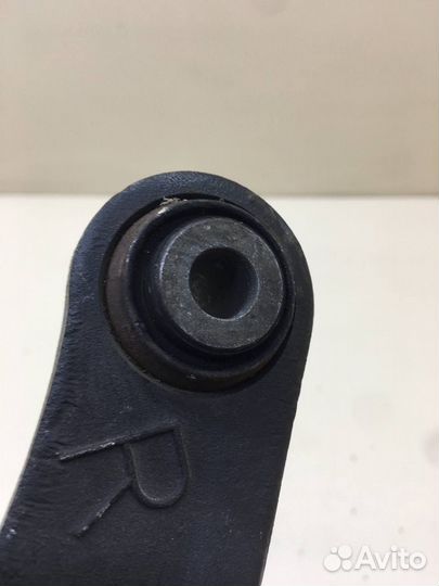 Рычаг задний верхний правый Volvo XC60 2008-2017