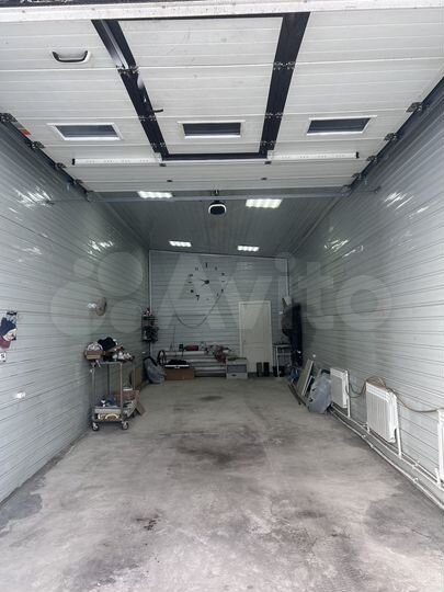 Гараж, > 30 м²