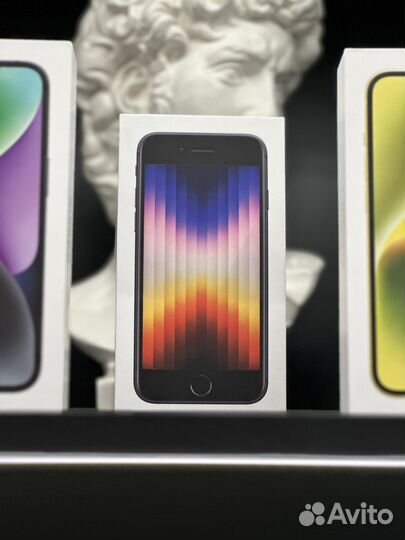 iPhone SE, 64 ГБ