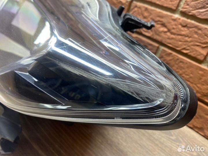 Фара левая Nissan X-Trail T32 Рест 2017+ Галоген