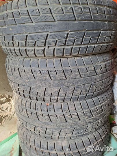 Yokohama Radial 376
