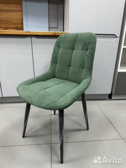 Мягкий стул со спинкой шато