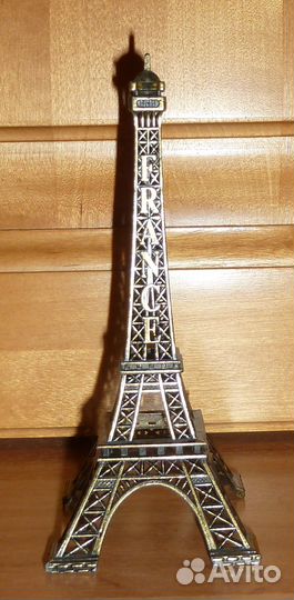 Статуэтка Эйфелева башня