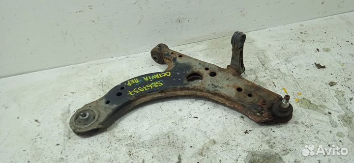 Рычаг передний Шкода