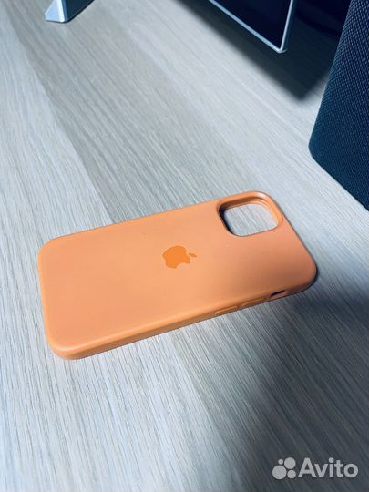 Чехол на iPhone 12 mini magsafe оранжевый