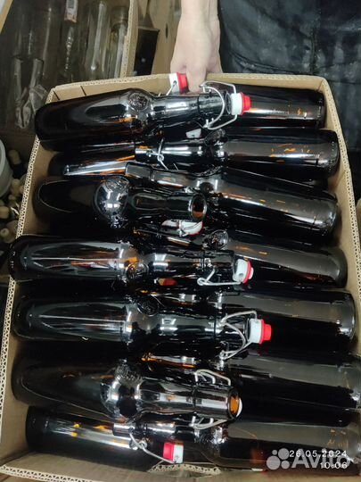 Бутылки бугельные