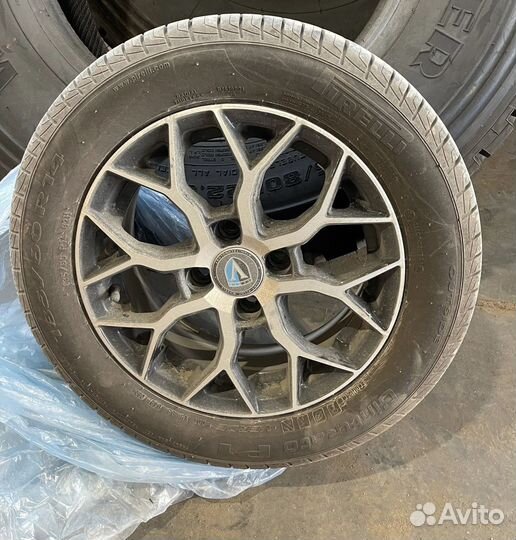 Диски литые r 14 + шины pirelli