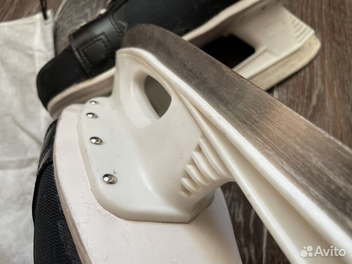 Коньки мужские хоккейные Aura 100