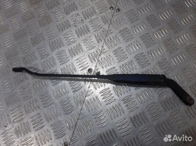 Поводок стеклоочистителя передний правый Chevrolet