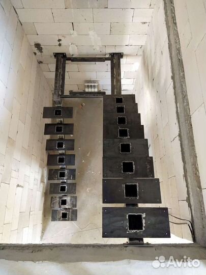 Изготовление и установка лестниц