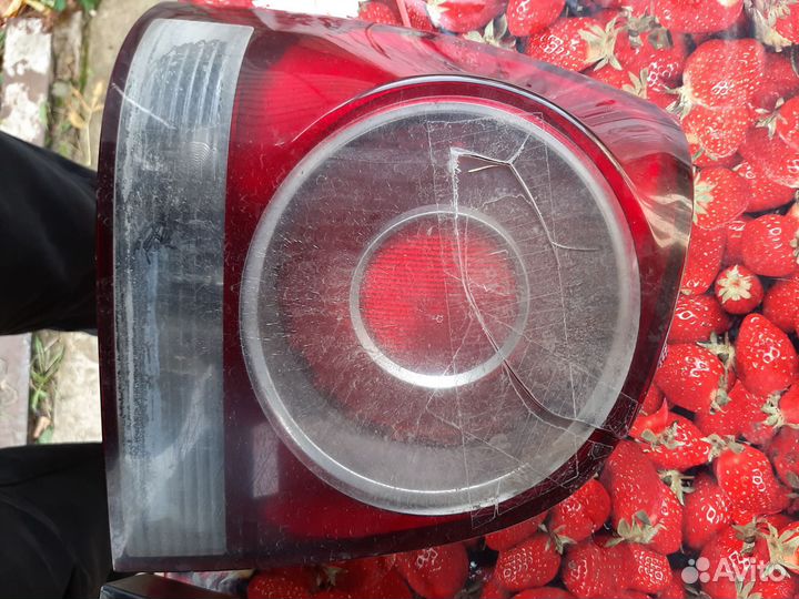 Задние фонари на volkswagen polo хэтчбек