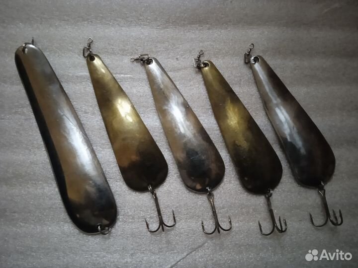 Блёсны, воблеры, поплавки