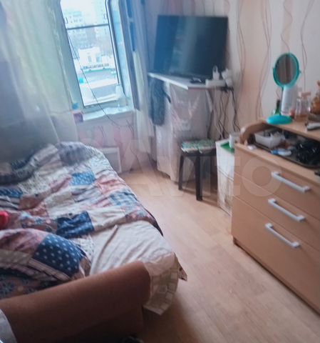 Комната 8 м² в 3-к., 8/9 эт.