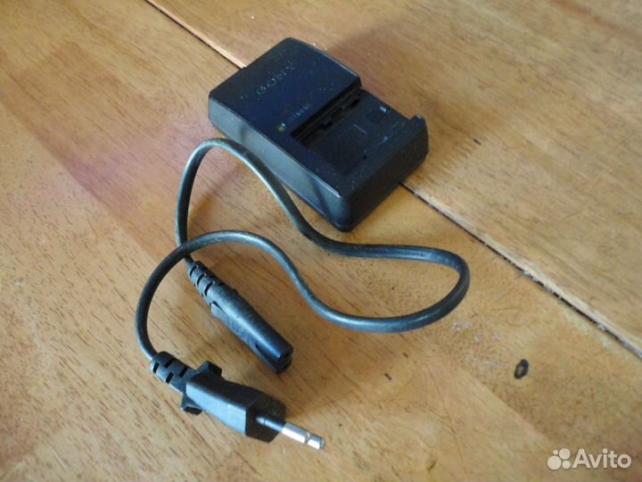 Зеркальный фотоаппарат sony альфа 290