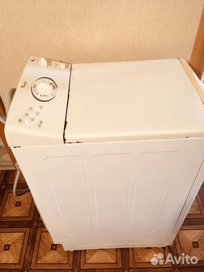 Стиральная машина с вертикальной загрузкой