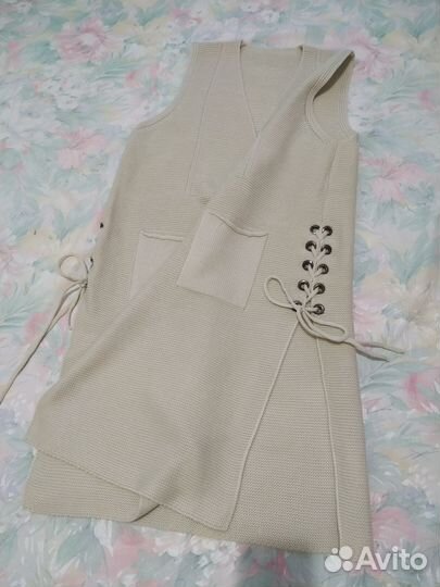 Жилет новый женский длинный, размер 50-52