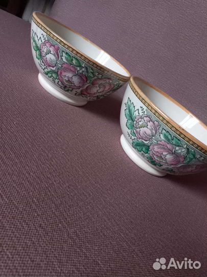 Салатник с цветочным декором, фаянс