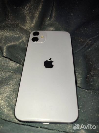 iPhone 11, 256 ГБ