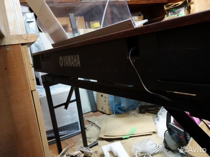 Yamaha p155
