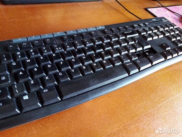 Клавиатура Logitech K200