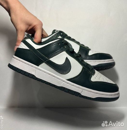 Кроссовки nike SB Dunk кожа новые