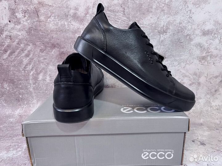 Кроссовки Ecco долговечные