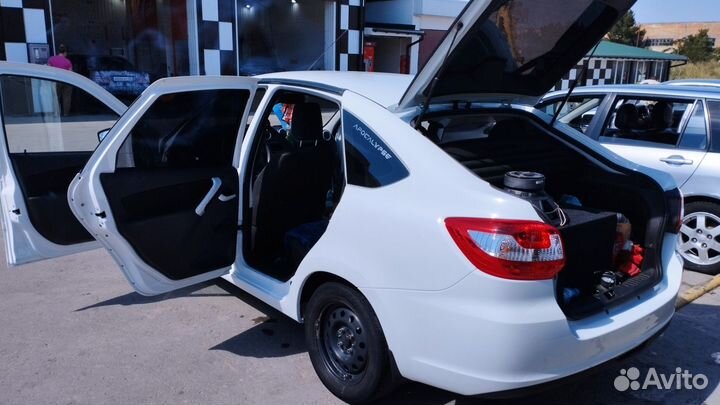 LADA Granta 1.6 МТ, 2017, 96 000 км