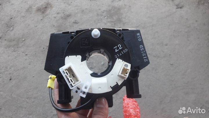 Подрулевой шлейф Nissan Note Tiida