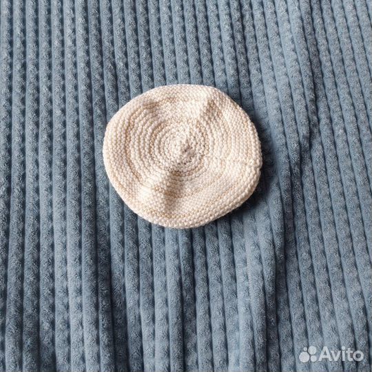 Берет вязаный ручная работа