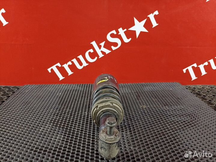 Амортизатор кабины передний