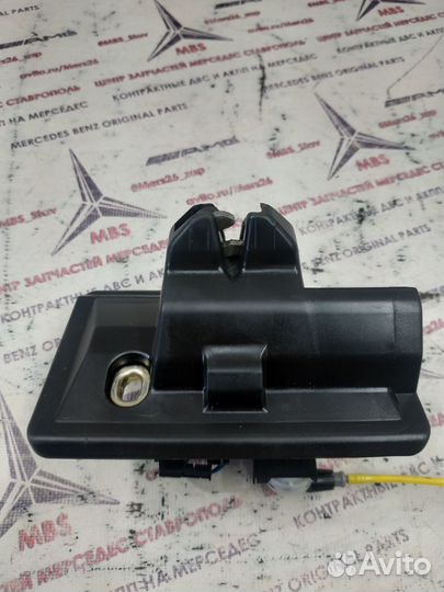 Замок багажника w210 Mercedes седан