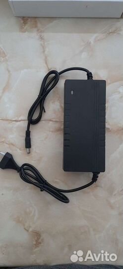 Зарядное устройство 60v5a(67.2v), 54.6v2a, 42v2a