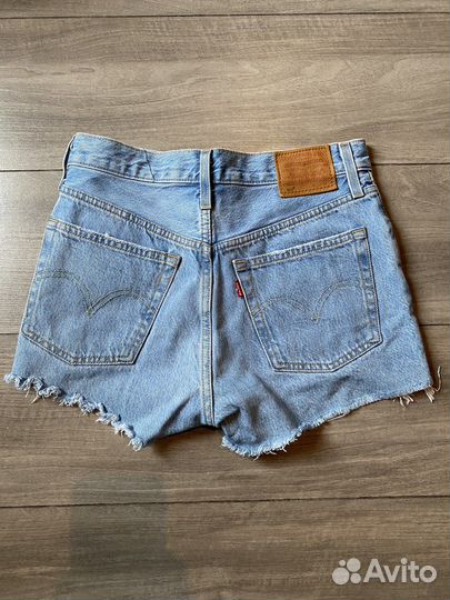 Шорты женские levis