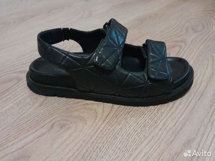 Сандали женские