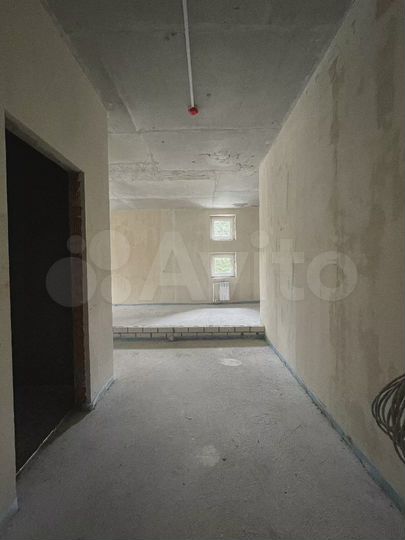 2-к. квартира, 104,3 м², 2/5 эт.