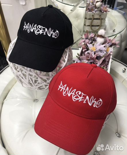 Машинная вышивка на одежде/шевроны