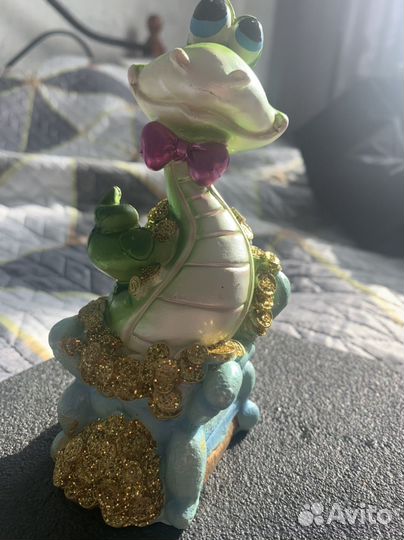 Статуэтки, копилки