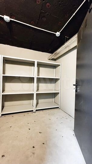 Машиноместо, 10 м²